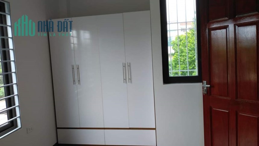 Bán nhà Tứ Hiệp, Trung tâm Thanh Trì, 3,9 tỷ 5 tầng mới tinh, gần chợ, trường, tiện ích bạt ngàn