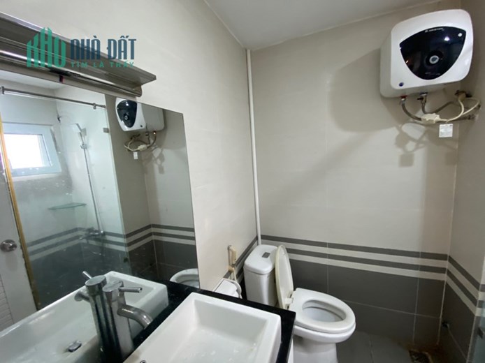 Cho thuê Hưng Vượng 2, 2 phòng ngủ, 1wc ,giá 10  triệu/tháng
