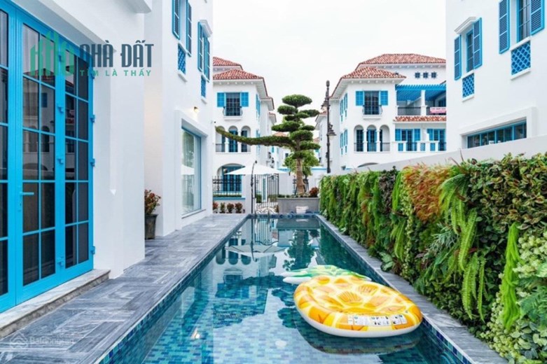 Bán biệt thự biển Sun Grand City Feria - phân khu VIP Mallorca, sát biển cạnh bãi tắm giá tốt