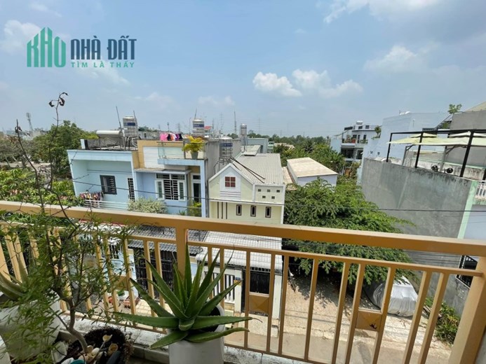 CHỦ GIẢM TIẾP 500TR-NHÀ LÔ GÓC HAI MẶT HẺM 6M- 4 TẦNG - 83M2