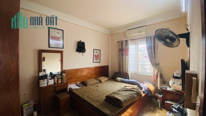 Bán nhà mặt phố Nguyễn Xiển, Thanh Xuân 40m, 5 tầng, LÔ GÓC, kinh doanh siêu tốt, nhỉnh 15T