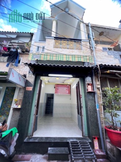 Nhà 2,75 tỷ  hẻm xe hơi 130/ đường Lê đình cẩn. Quận bình Tân.
