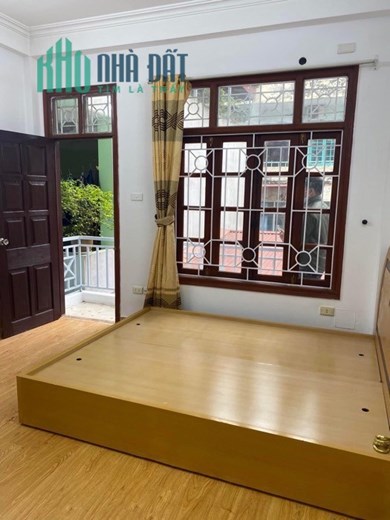 Giảng Võ, Đống Đa, 3 bước ra phố, 5 bước ra ga Cát Linh, 5 tầng nhà đẹp ở luôn