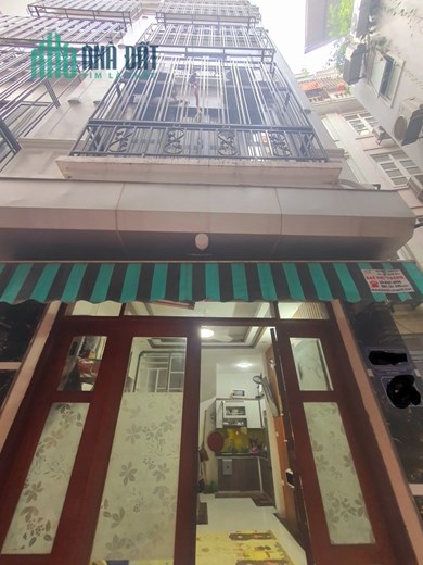 CẦN BÁN NHÀ TRẦN THÁI TÔNG 40M2 X 5T NGÕ 3M GẦN PHỐ Ở NGAY 4.25 TỶ