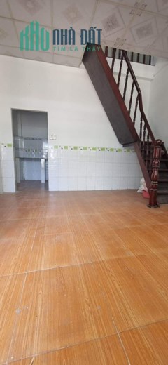 Bán Nhà Hóc Môn, HXH Tô Ký, Nhà 2 Tầng, 2PN, Chỉ 1 Tỷ 8.