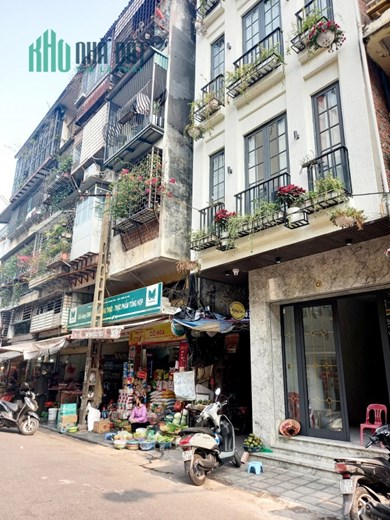 Bán Nhà chợ Hàng Da, 4 tầng 42m2 trung tâm Hoàn Kiếm - Giá nhỉnh 9 tỷ