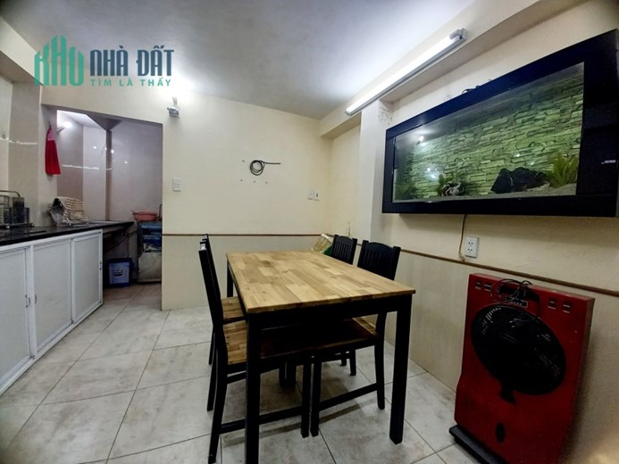 Bán Nhà chợ Hàng Da, 4 tầng 42m2 trung tâm Hoàn Kiếm - Giá nhỉnh 9 tỷ