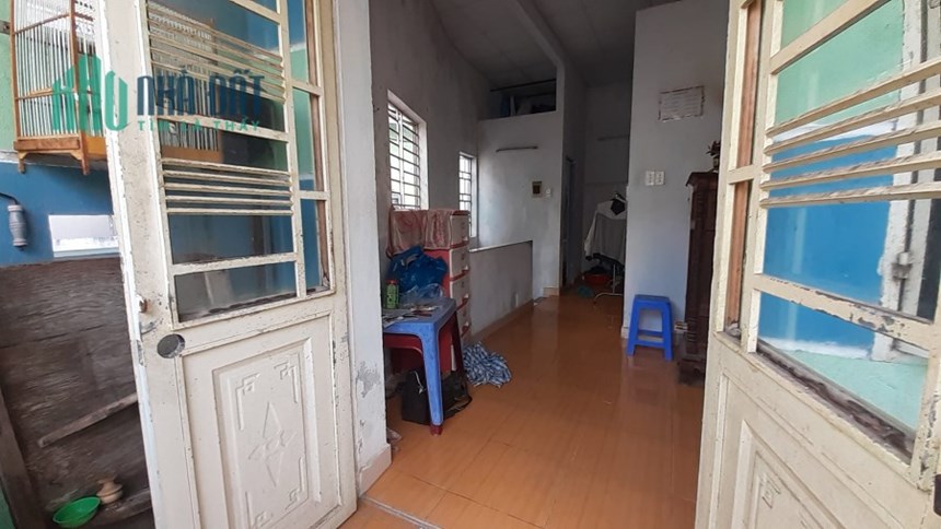 Chính chủ bán gấp K Lê Duẩn. Lô góc 50m2×2 tầng trước ở sau cho thuê. Nhỉnh 3 tỷ.