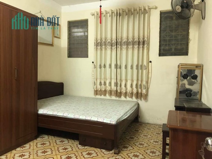 💥 Siêu rẻ Chỉ 1.5 Tỷ - Tập thể Tầng 2 Vĩnh Hồ, Đống Đa, 50m2 SĐCC 💥