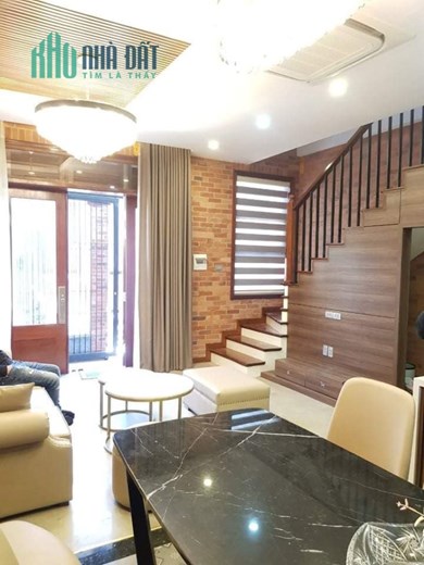 Bán nhà 54m2 phố Nghi Tàm, Tây Hồ Chủ tự xây 5 phòng ngủ 10m Ô tô tránh 5.1 Tỷ