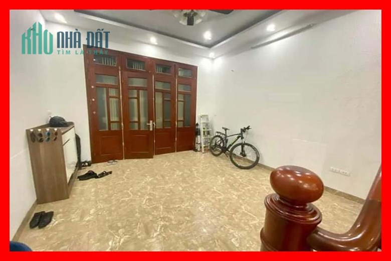 Nhà 45m2 gần Đường Láng, không lỗi phong thuỷ, xây rất tâm huyết