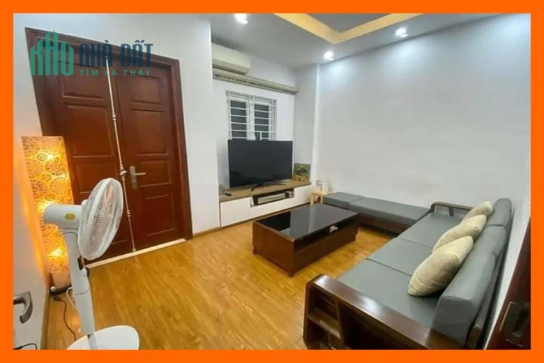 Nhà 45m2 gần Đường Láng, không lỗi phong thuỷ, xây rất tâm huyết