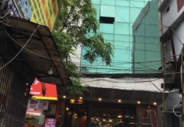 Chính chủ cho thuê mặt bằng kinh doanh 114 Đê La Thành Nhỏ tầng 2,4.