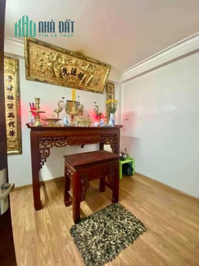 Bán nhà 39m2 phố Âu Cơ, Tây Hồ 6 phòng ngủ Ô tô tránh cách 15m 4.1 Tỷ