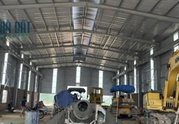 Cho thuê xưởng mặt QL2C Vĩnh Tường 1000m2, giá: 50k/m2.Liên hệ: 0986.454.393 - 0986.797.222