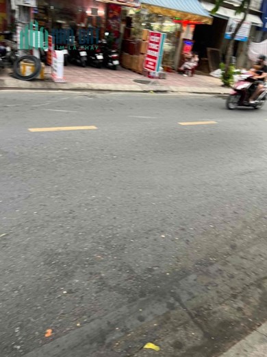 SANG LẠI NHÀ NGUYÊN CĂN 1 TRỆT 2 LẦU TẠI QUẬN 7 THUẬN TIỆN KD