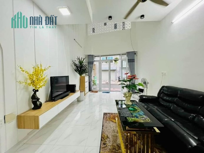 Bán nhà khu Xã Đàn 40m2, hiện đại đẹp ở luôn chỉ 4,6 tỷ
