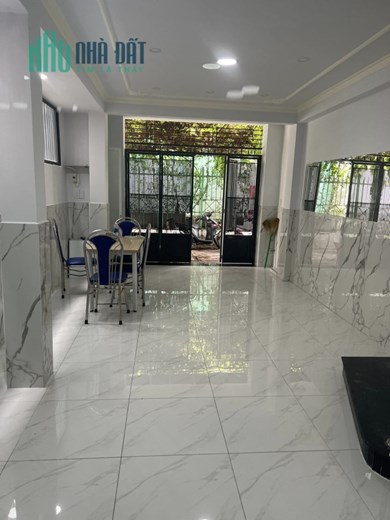 Bán Nhà Vị Trí Đẹp Ngang 4M Gần BigC Đường Tô Hiến Thành P15 Q10 Chỉ Hơn 4 Tỷ - 0902934079