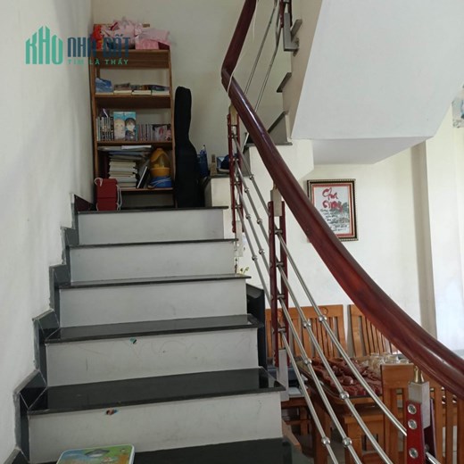 Bán nhà phường Quảng Thịnh gần trường đại học Hồng Đức chỉ nhỉnh 1 tỷ cho vợ chồng trẻ