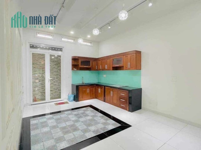 BÁN NHÀ KHU VIP TRƯỜNG THỌ , TP.THỦ ĐỨC , 4.25X17M2 HXH GÍA NHỈNH 6X TỶ.