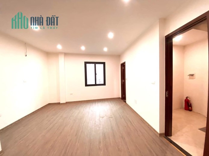 Bán nhà Láng Hạ,Đông Đa,lô góc,gần phố,42m2x5Tầng, kinh doanh online, giá 4.85 tỷ