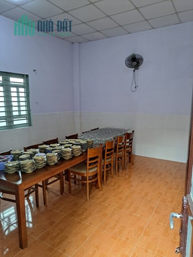 Chính chủ Sang quán vị trí đẹp không gian đô đạc như hình