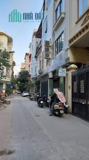 BÁN NHÀ LIỀN KỀ GẦN KHU ĐÔ THỊ STARLAKE - NGHĨA ĐÔ 70M2 4 TẦNG GIÁ 18 TỶ CÓ TL