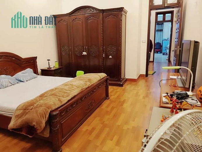 BÁN NHÀ LIỀN KỀ GẦN KHU ĐÔ THỊ STARLAKE - NGHĨA ĐÔ 70M2 4 TẦNG GIÁ 18 TỶ CÓ TL