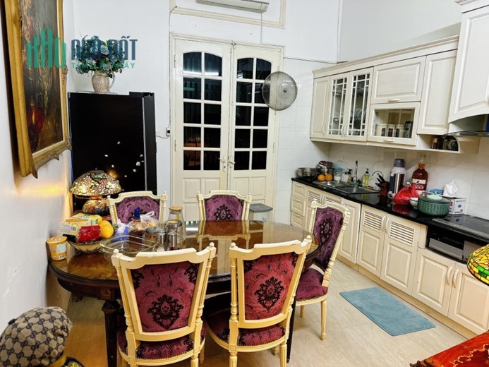 BÁN NHÀ ĐẸP QUẬN BA ĐÌNH, NGÕ Ô TÔ TRÁNH, 61M, 12.8 TỶ, KHU DÂN TRÍ CAO.
