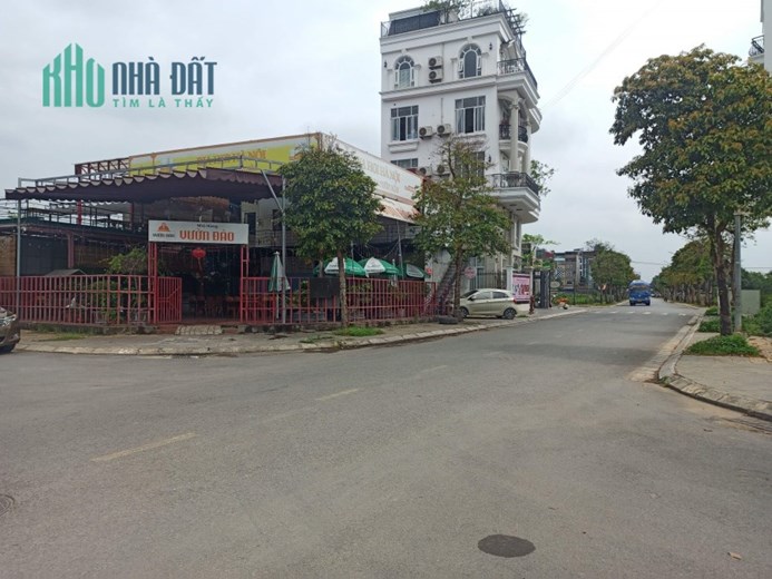 Bán đất đấu giá Vườn đào Đông Anh View vườn hoa