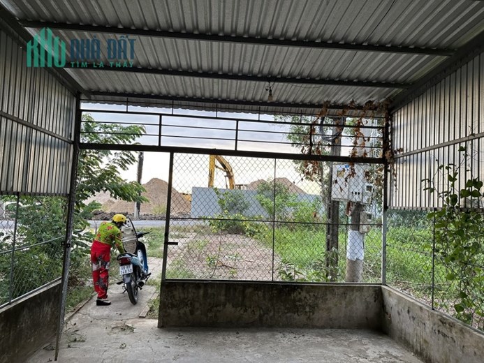CHÍNH CHỦ BÁN Lô Đất Tặng Nhà Vị Trí Đắc Địa Tại Xã Hồ Thị Kỷ - Thới Bình - Cà Mau