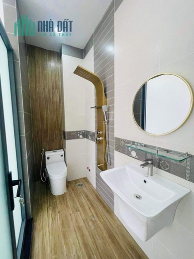 Bán gấp nhà hẻm 10m Đường Tân Kỳ Tân Quý, Tân Phú 52m2 giá chỉ 5.8 tỷ