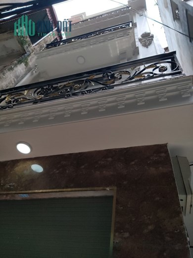 Bán nhà Đội Cấn,Ba Đình dt 35 m2 x 5 t mới tinh cách phố 50m giá nhỉnh 5 tỷ