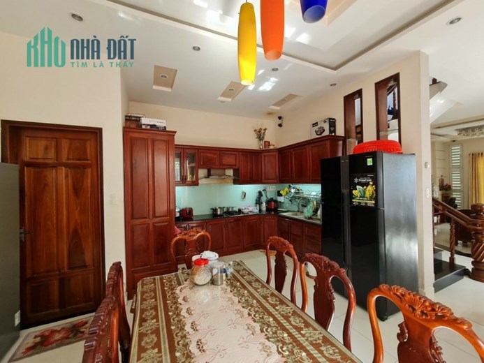 Bán nhà KDC Gia Hòa Quận 9, 1T3L full nội thất giá 13.5 tỷ TL, bao test giá nhẹ hơn thị trường 3 tỷ
