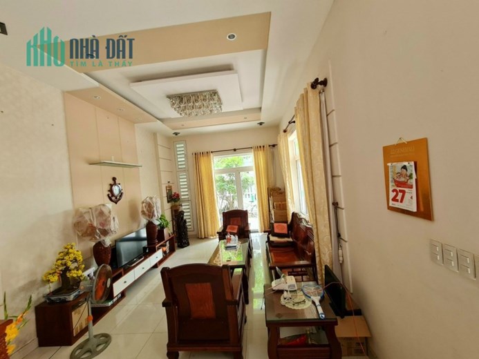 Bán nhà KDC Gia Hòa Quận 9, 1T3L full nội thất giá 13.5 tỷ TL, bao test giá nhẹ hơn thị trường 3 tỷ