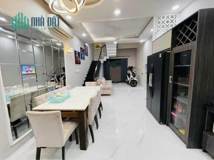 Vị trí hiếm nhà bán ,Đường số , phường Tân Kiểng Quận 7,nhà đẹp nội thất xịn xò, Nhà 1 trệt 1 lầu