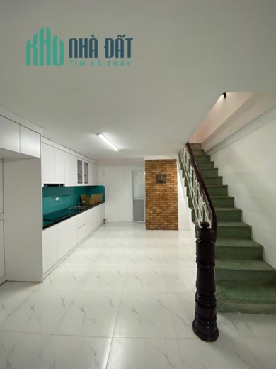 Bán nhà phố Lương Đình Của, Ngõ nông, Đống Đa, 43m2, 3 tỷ 9, 0927364666