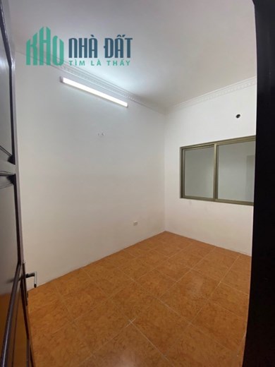 Bán nhà phố Lương Đình Của, Ngõ nông, Đống Đa, 43m2, 3 tỷ 9, 0927364666