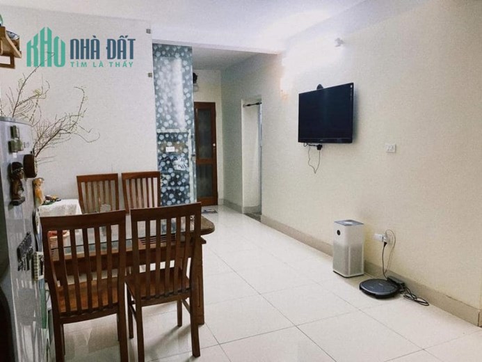Căn hộ tập thể tầng 1 Mai Dịch, Cầu Giấy, kinh doanh được, 50m2, giá 1.5 tỷ