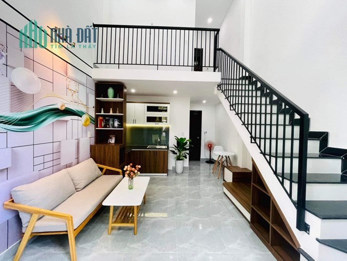 Nhà đẹp Huỳnh Ngọc Huệ kiệt 2m5 chưa tới 2 tỷ