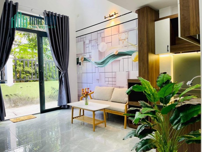 Nhà đẹp Huỳnh Ngọc Huệ kiệt 2m5 chưa tới 2 tỷ