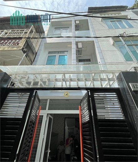 NHÀ MỚI Ở NGAY SÁT MẶT TIỀN -HẺM THÔNG KHU CƯ XÁ ĐÔ THÀNH QUẬN 3