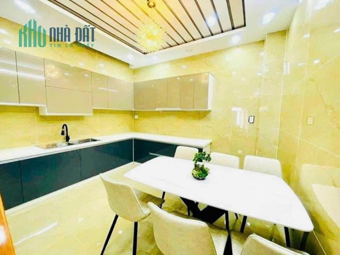 GÒ VẤP - NGUYỄN VĂN CÔNG

/-li Bán nhà mới đẹp hẻm xe tải khu sân bay.
/-li DT 4x13,6m nở hậu 5,27m