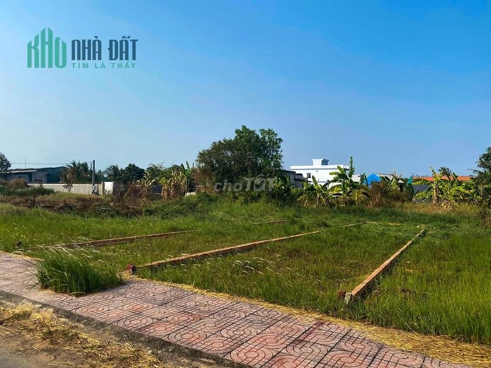 chỉ 950 TRIỆU có ngay nền đất đẹp đường Đinh Đức Thiện, chủ ngộp tiền BÁN RẺ
