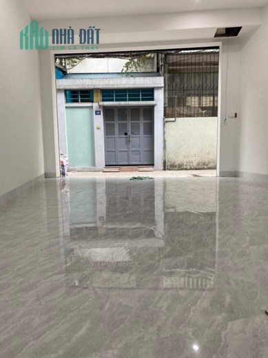BÁN NHÀ LƯƠNG ĐỊNH CỦA. 6 TẦNG THANG MÁY - Ô TÔ 16 CHỖ VÀO NHÀ - 2 THOÁNG.
DIỆN TÍCH 50m2, 6 tâng,