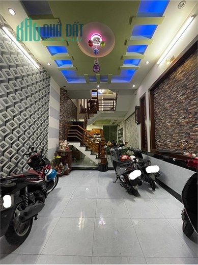 Nhà riêng Cống Lỡ, P.15, Tân Bình – HXH, 60m2, 5 tầng, 6.5 tỷ
