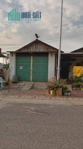 Chính chủ cần bán nhà đất tại đường B nhánh 1 sau công an huyện Văn Chấn, tỉnh Yên Bái