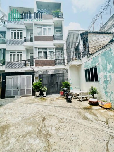 Nhà Hẻm Nhựa, Gần Chợ Tân Hương, Q. Tân Phú. DT 4x20, 3 Tầng. Chỉ 6 Tỷ 100