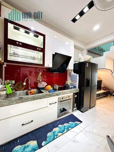 Nhà Hẻm Nhựa, Chợ Tân Hương, Tân Quý, Q. Tân Phú. DT 4x20, 3 Tầng. Chỉ 6 Tỷ 100