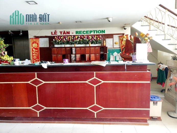 Nhà bán Quận Tân Phú dưới 6.x tỷ mới - Ngang 4, CN 68m2